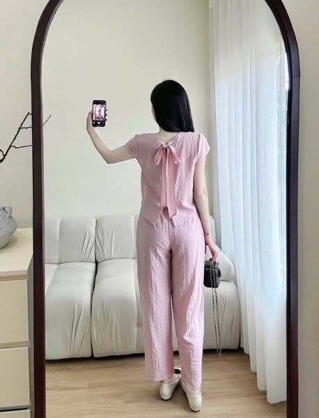 KS0755-Set áo cột nơ phối nút sau lưng, quần dài Hồng