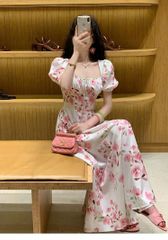 VGU0366-Đầm hoa tay phồng cổ vuông nhúng ngực