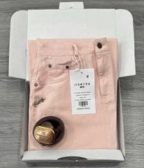 TB8126-Chân váy jean đính logo Hồng + Nịt