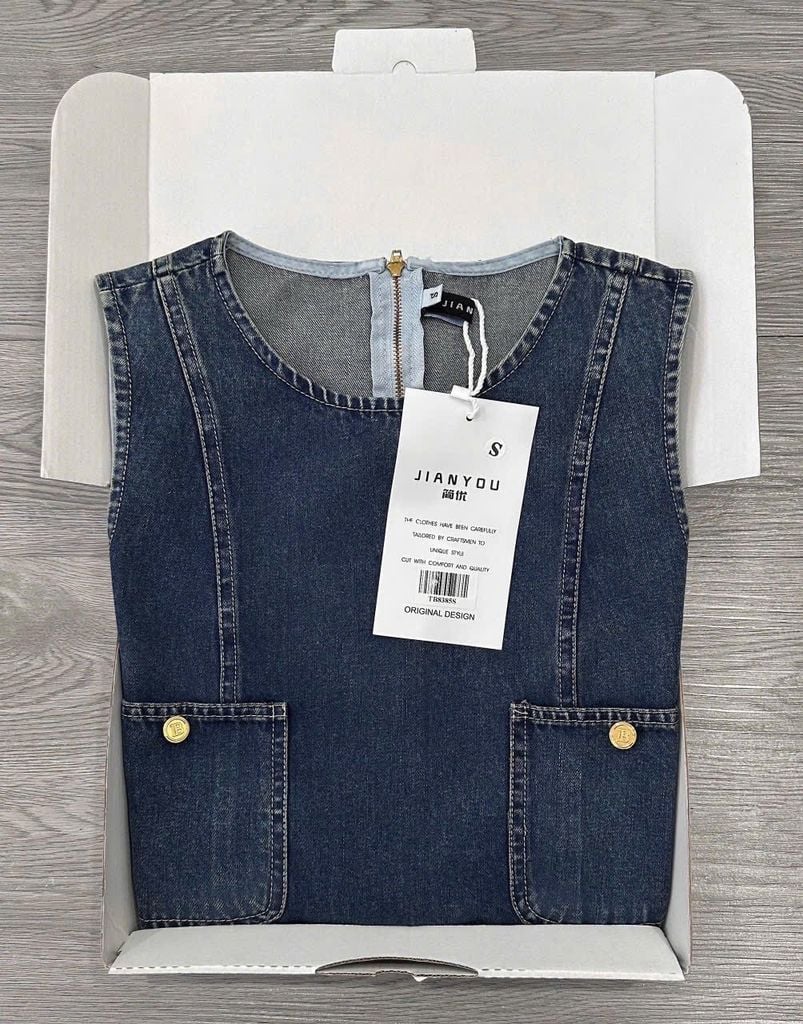TB8385-Đầm jean suông phối túi