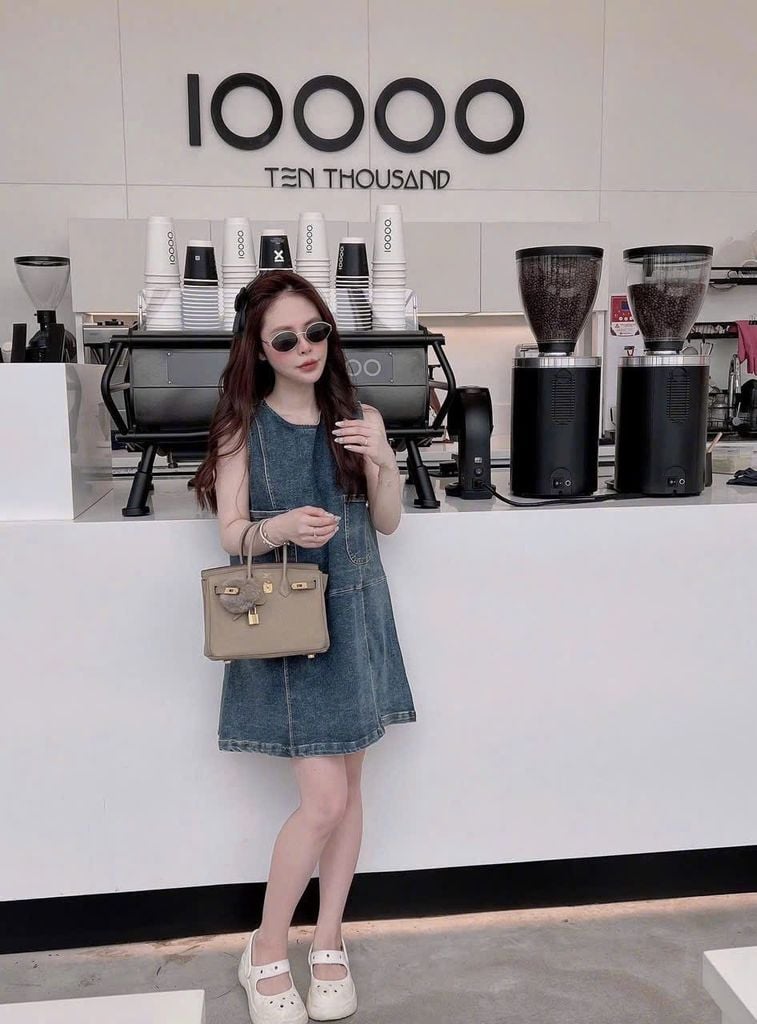 TB8385-Đầm jean suông phối túi