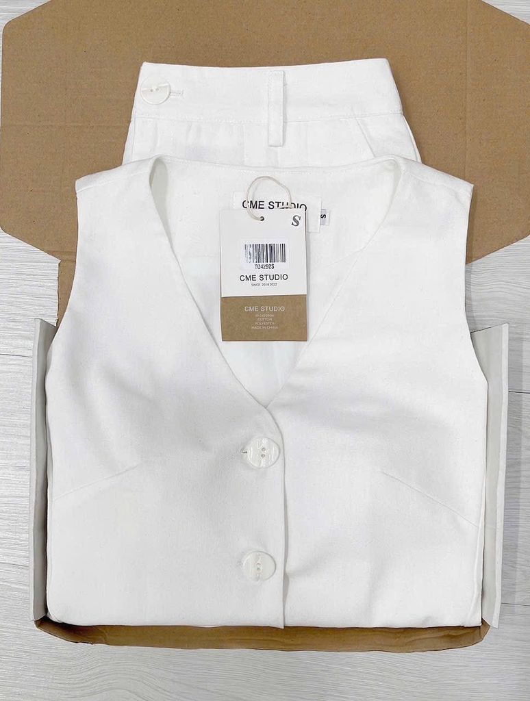 TQ4292-Set áo gile, quần short Trắng