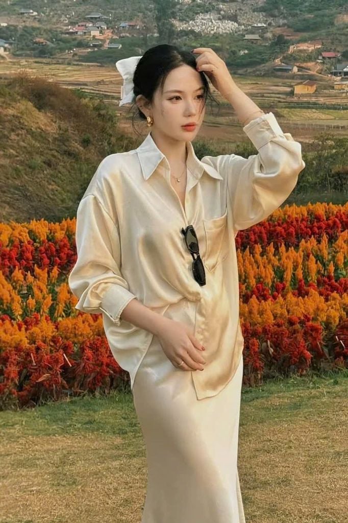 TB8201-Set Lụa, áo sơ mi phối túi+CV đuôi cá màu Da