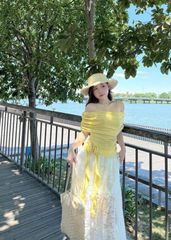 VGU0357-Set áo bệt vai eo đính hoa, CV ren dài Trắng