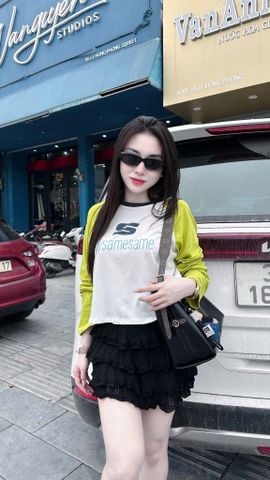 VGU0369-Áo thun Trắng in chữ phối tay vàng (áo lẻ)