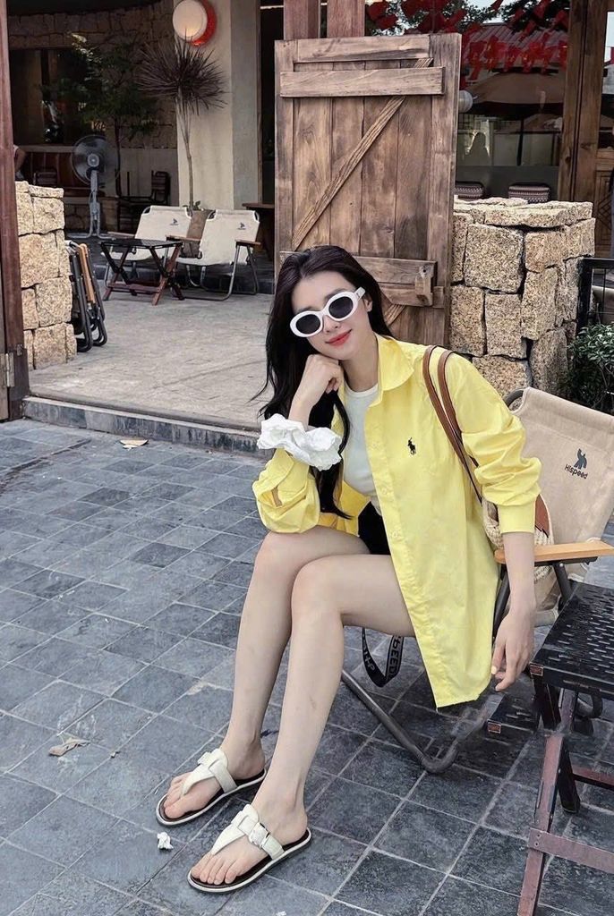 TB8314-Set áo sơ mi Vàng thêu ngựa+áo thun 3lỗ+quần short Đen +nịt