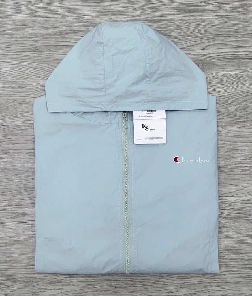 KS0831-Áo khoác gió thêu chữ có nón Xanh (lẻ)