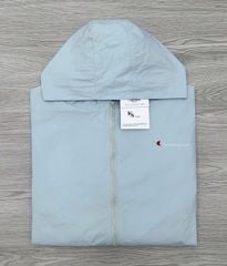 KS0831-Áo khoác gió thêu chữ có nón Xanh (lẻ)
