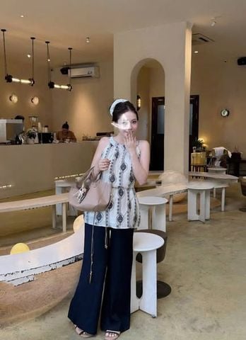 TB5740-Set áo cổ yếm họa tiết thổ cẩm, quần suông+ bell