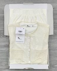 KS0799-Set áo ren thêu nút bọc phối túi CC, CV dài Kem