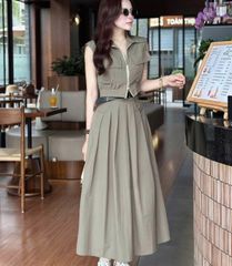 VGU0392-Set áo sát nách phối khóa kéo, CV dài xếp ly CC