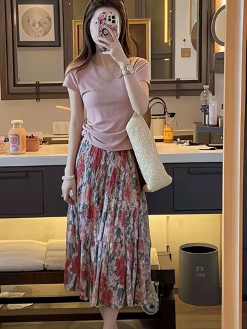 VGU0403-Set áo thun nhúng eo, CV hoa dài