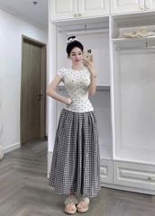 KS0824-Set áo thun body in tim, CV dài caro Đen + cột tóc (full đen)