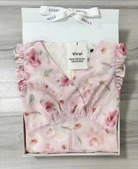 VRA0635-Đầm hoa cổ V thêu chỉ nhũ Hồng