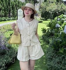 VGU0402-Set áo sát nách + quần short phối viền ren Kem