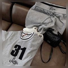 VGU0477-Set áo phối viền số 31, quần short thêu chữ Xám