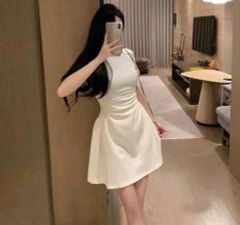 TQ4342-Đầm ngắn nhúng eo Kem