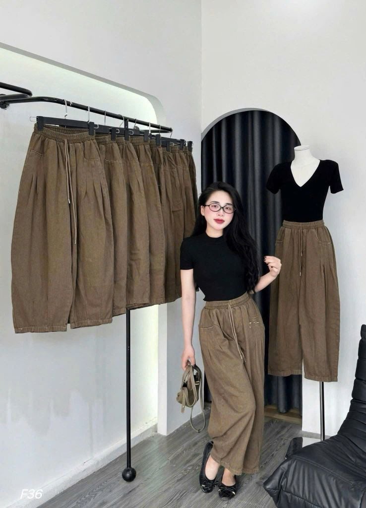 VRA0640-Set basic, áo thun đen+quần dài Nâu