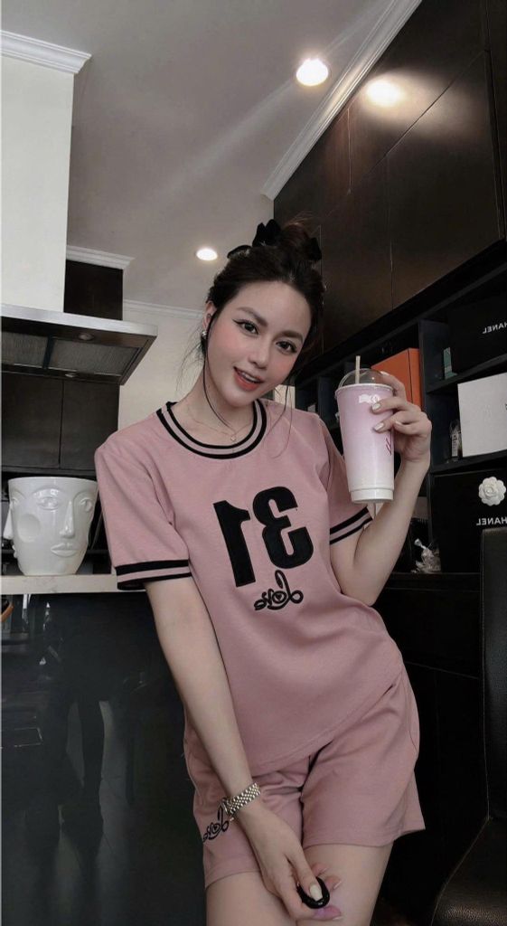 VGU0479-Set áo phối viền số 31, quần short thêu chữ Trắng