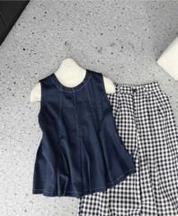 TB8452-Set áo sát nách, quần suông caro Đen