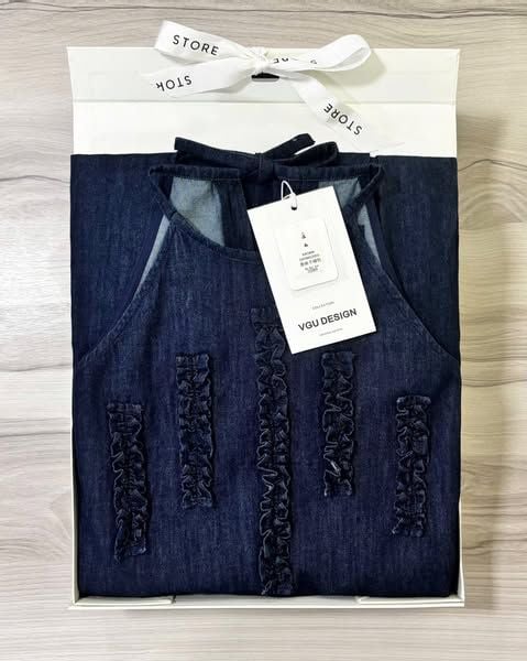 VGU0468-Đầm Jean suông cổ yếm ngực bèo X.Đậm