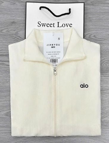 TB8482-Áo khoác gió thêu aloo Kem (lẻ)