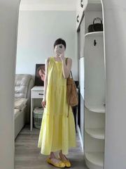 KS0865-Đầm suông phối nút Vàng