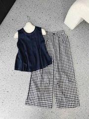 TB8452-Set áo sát nách, quần suông caro Đen