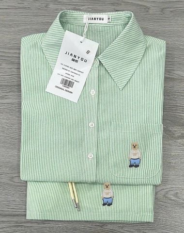 TB8506-Set áo sơ mi+quần short kẻ sọc thêu gấu Xanh Lá