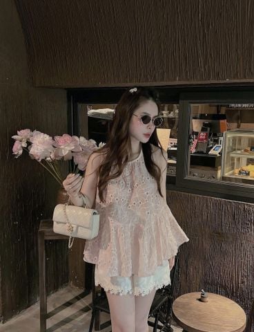 KS0876-Set áo tơ thêu, quần short viền ren Kem