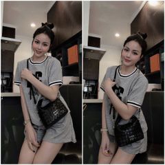 VGU0477-Set áo phối viền số 31, quần short thêu chữ Xám