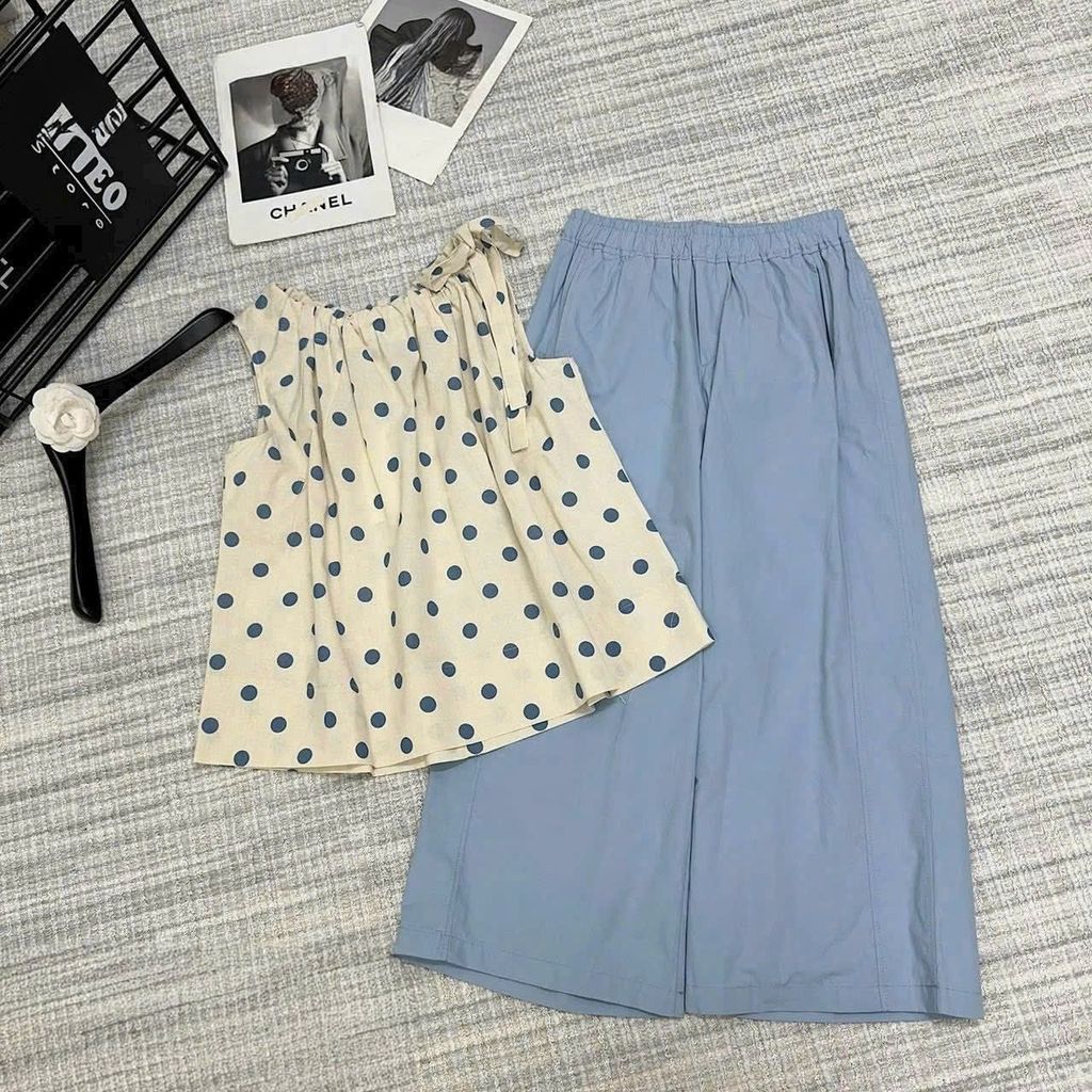 TB8456-Set áo chấm bi cột nơ vai, quần suông Xanh