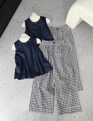 TB8452-Set áo sát nách, quần suông caro Đen