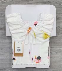 KS0873-Đầm ngắn cổ V nhúng bèo họa tiết hoa