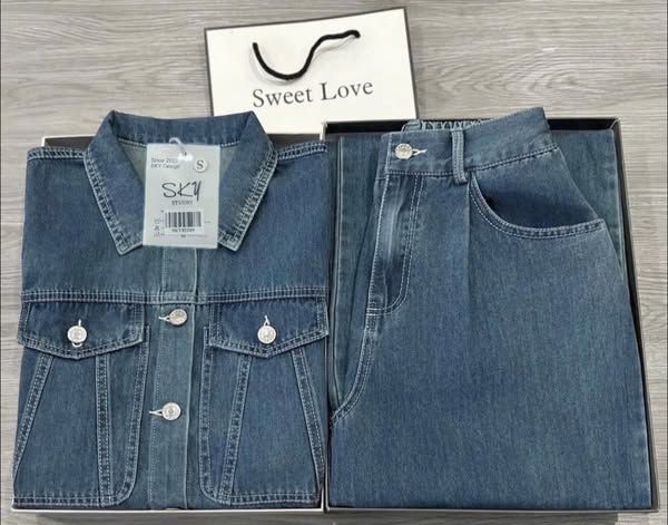 SKY8226-Set Jean CC, áo phối túi+quần suông X.Nhạt