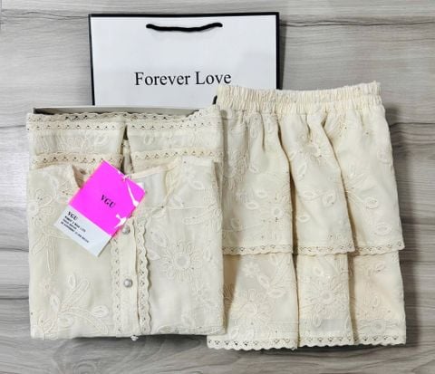 VGU0497-Set thêu hoa CC, áo kiểu+CV tầng phối viền ren Kem