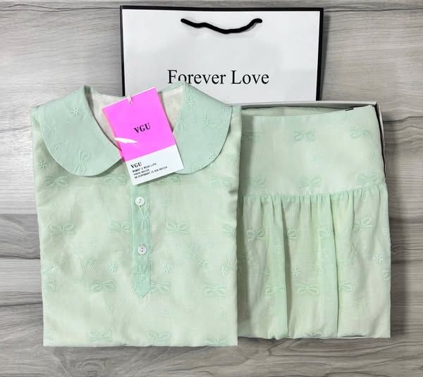 VGU0521 - SET ÁO VIỀN LƯỢN SÓNG + CHÂN VÁY DÀI