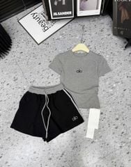 KS0912-Set áo thun body thêu alo Xám, quần short phối viền sọc Đen