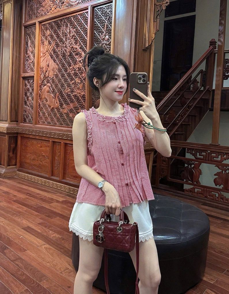 TQ4358 - SET ÁO KIỂU PHỐI VIỀN BÈO + QUẦN SHORT TRẮNG