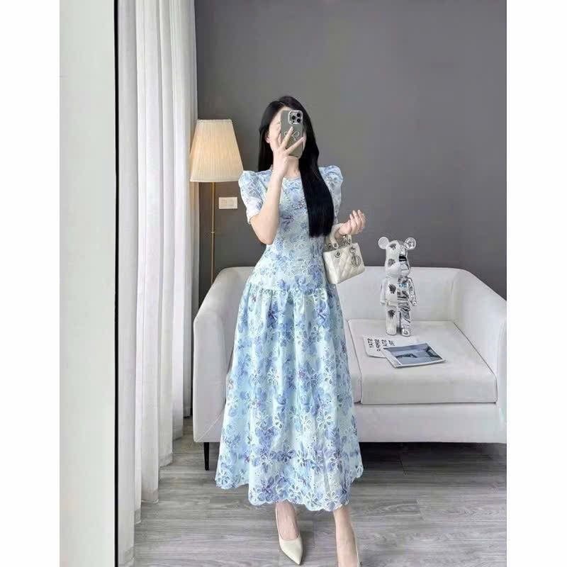KS0822-Đầm kate thêu họa tiết hoa Hồng