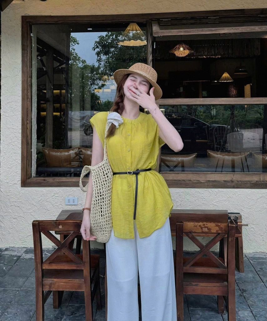 KS0894-Set áo sơ mi tay liền, quần suông Trắng + nịt