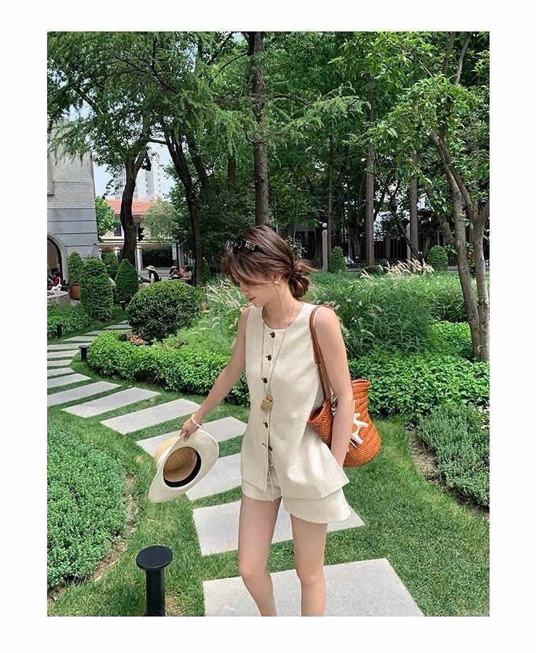 KS0883-Set linen quần short Kem