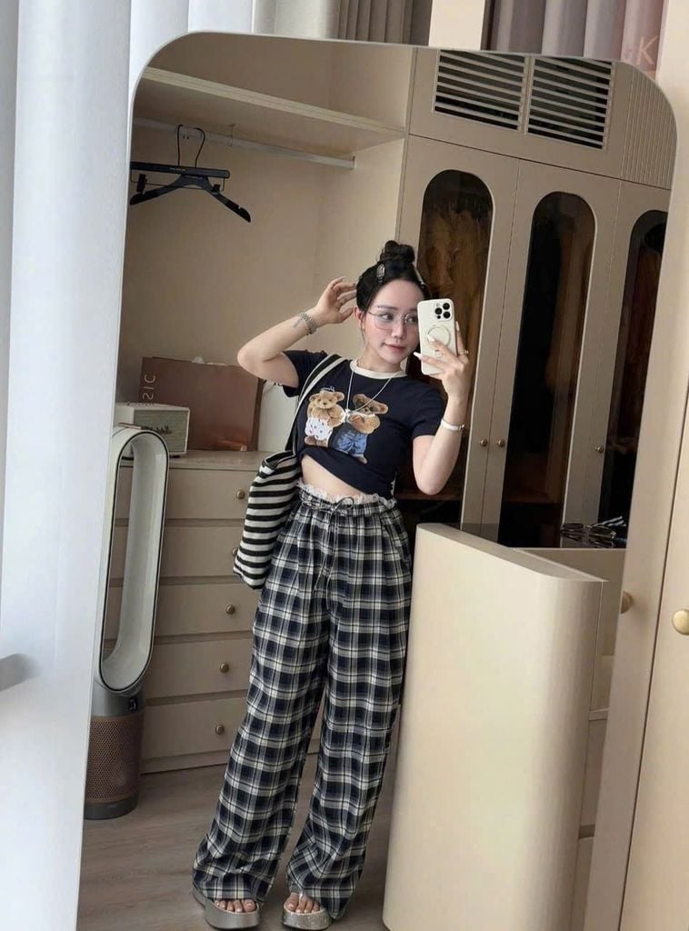 TB8541 SET ÁO THUN GẤU, QUẦN DÀI CARO