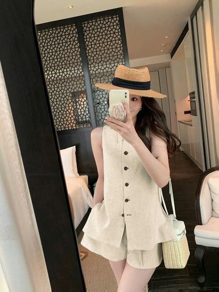 KS0883-Set linen quần short Kem