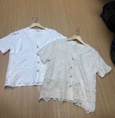 LEN3138 Áo thêu hoa chân ren Trắng + áo thun 8001
