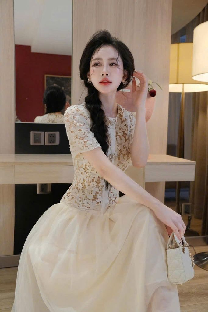 TB8217 - ĐẦM CAO CẤP DÀI PHỐI NÚT