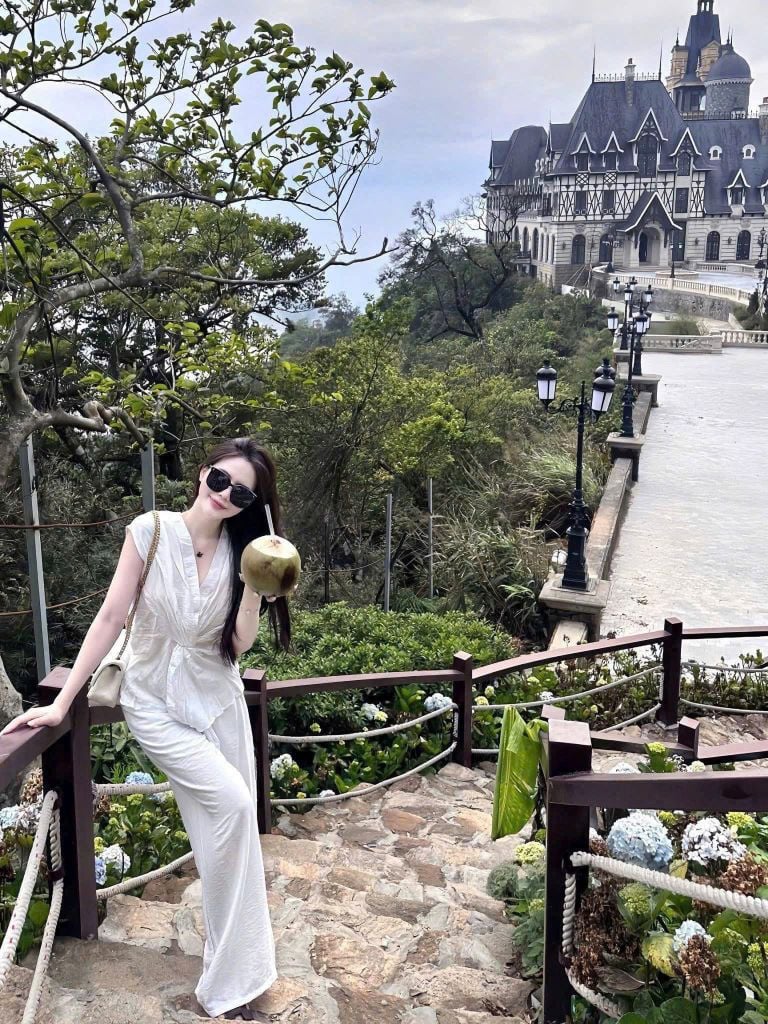 KS0778 - SET ÁO KIỂU + QUẦN DÀI FULL TRẮNG