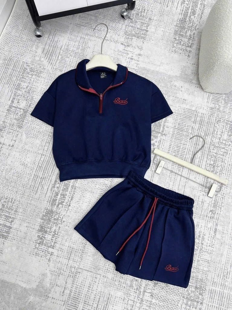TB8492 - SET THỂ THAO NGẮN THÊU (XANH ĐEN)