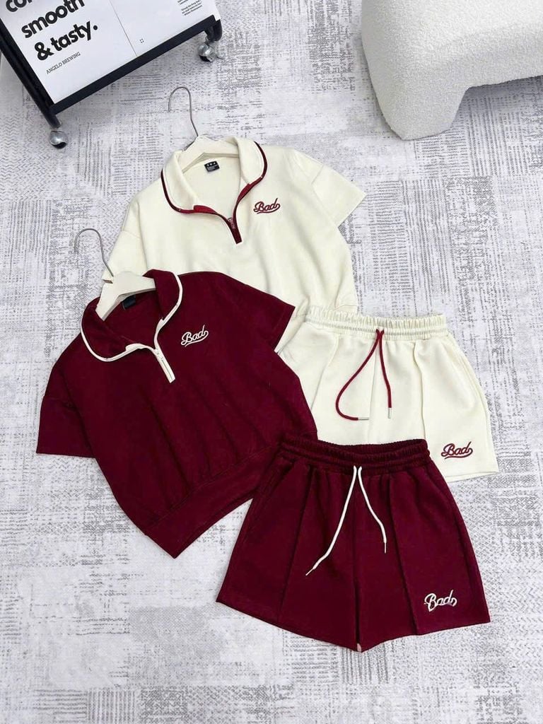TB8493 - SET THỂ THAO NGẮN THÊU (KEM)