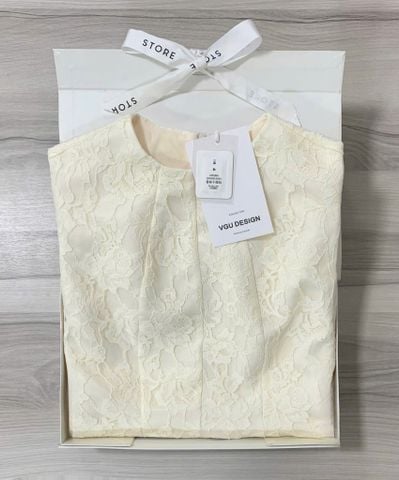 VGU0501 Đầm ren hoa sát nách (Kem)